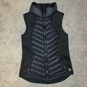 Betsey Johnson performance vest